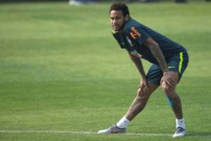 Neymar denies he raped woman after allegations.jpg