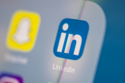 Microsoft shuttering LinkedIn in China as rules tighten.jpg