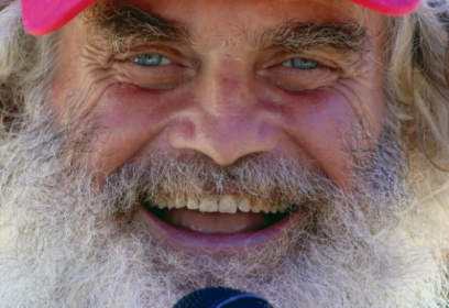 'Grateful' Australian 'Cast Away' sailor back on dry land.jpg