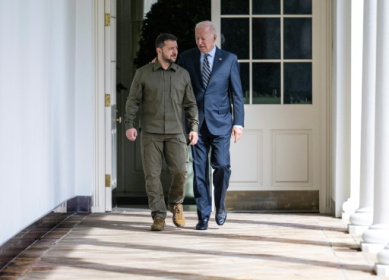 Zelensky to meet with Biden, Republicans as war funding dries up.jpg