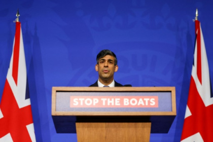 UK-Rwanda migrant plan passes after parliament marathon.jpg