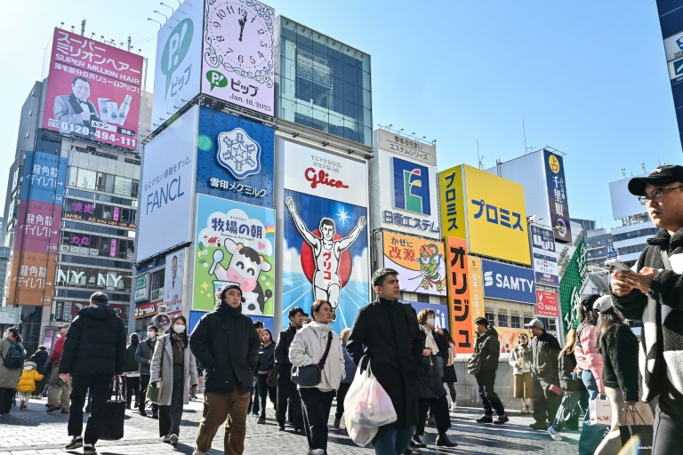 Japan's Osaka bans street smoking ahead of Expo 2025