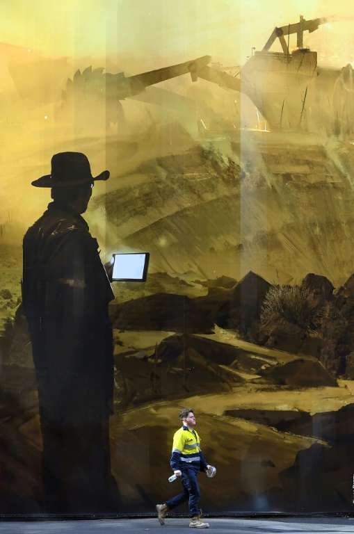 Australia to stockpile critical minerals in strategic reserve