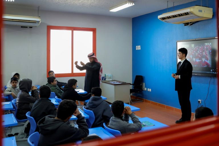 Chinese lessons in Saudi schools show growing ties