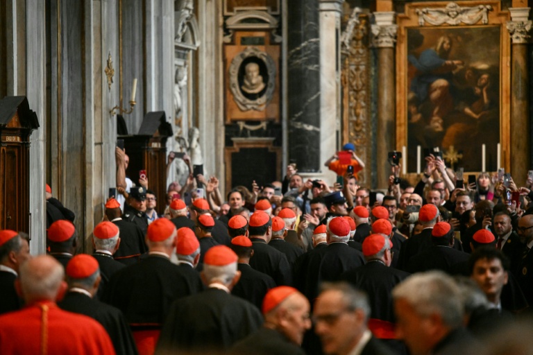 Conclave starts May 7, with cardinals saying new pope must tackle abuse