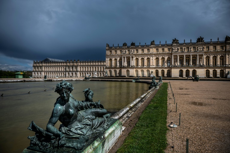 France's Versailles unveils AI-powered talking statues