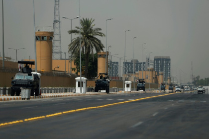 Iraqi Counter Terrorism Forces are deployed outside the US embassy in Baghdad's Green Zone on June 12, 2025, after an announcement by the US that staff levels at the diplomatic mission would be reduced - AHMAD AL-RUBAYE (AFP)