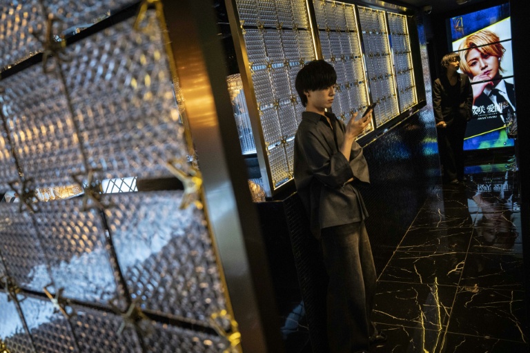 Intimate no more? Japan clamps down on 'host clubs'