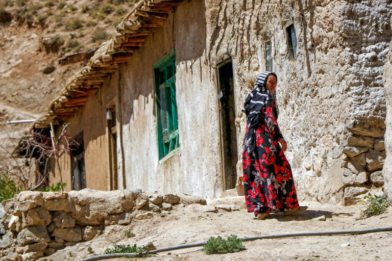 Women bear brunt of Afghanistan's water scarcity