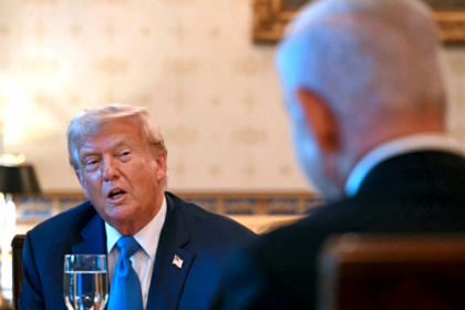 US President Donald Trump's comments on the hunger crisis in Gaza marked a notable public break with Israeli Prime Minister Benjamin Netanyahu (R) - ANDREW CABALLERO-REYNOLDS (AFP)