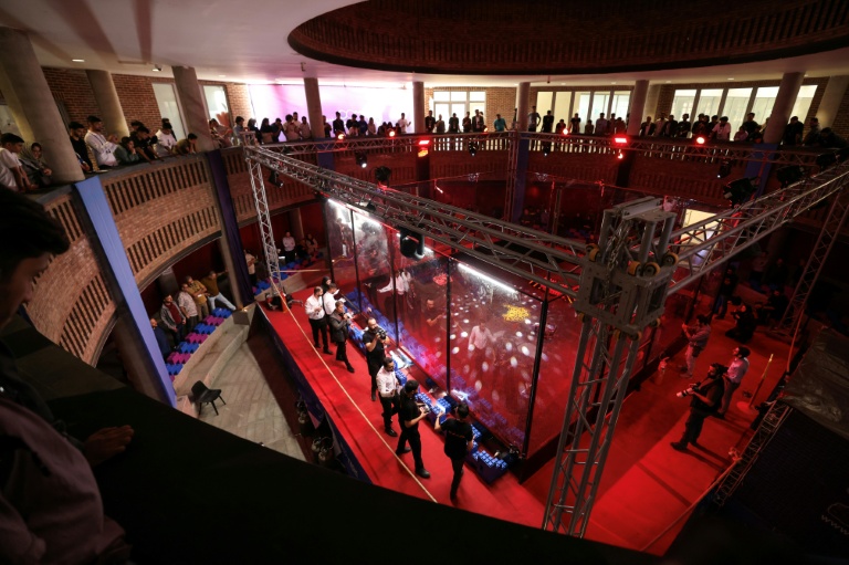 Iranian tech prodigies battle it out with robots