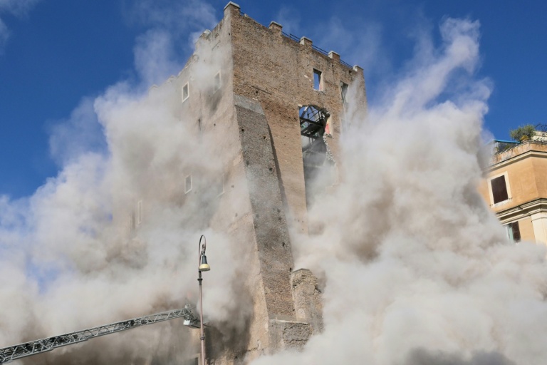 Worker dies after medieval tower partly collapses in Rome