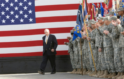 US Vice President Dick Cheney takes to the stage on March 18, 2008 to deliver remarks to US troops stationed at Balad Air Base, Iraq - Paul J. RICHARDS (AFP)