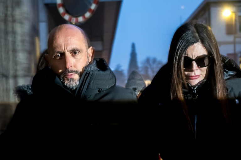 'Devastated' Switzerland grieves New Year inferno victims