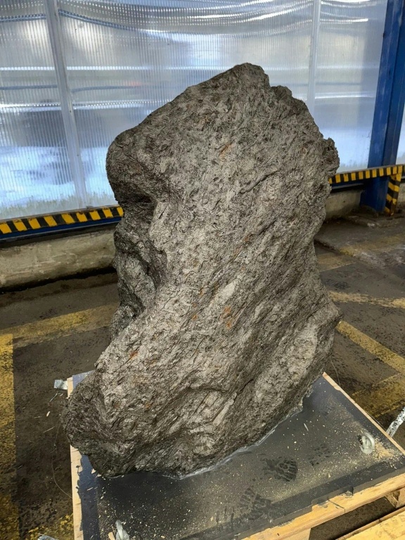 Russia says thwarted smuggling of giant meteorite to UK