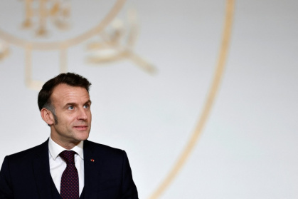 Emmanuel Macron wants 'a European discussion with the Russians' - Benoit Tessier (AFP)