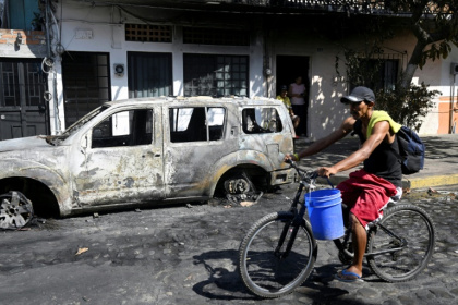 The killing of Mexico's most-wanted drug lord sparked violent backlash from cartels across Mexico, particularly in Jalisco state - Alfredo ESTRELLA (AFP)