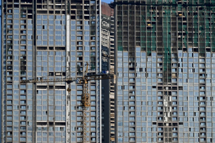High-rise buildings under construction in Mumbai - Punit PARANJPE (AFP)