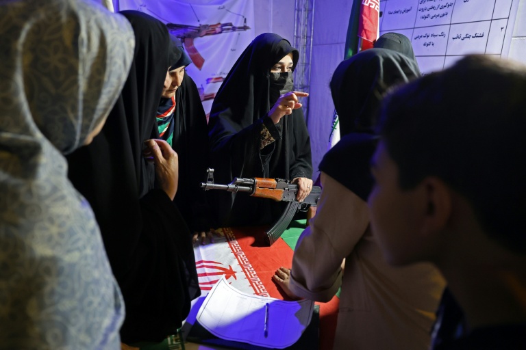 US pins hopes on mediator Pakistan in push to end Iran war
