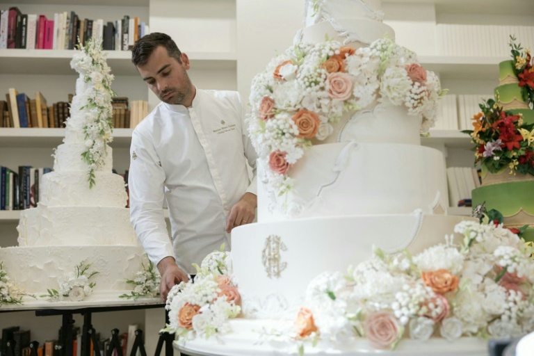 Inside the world of ultra-luxury wedding cakes