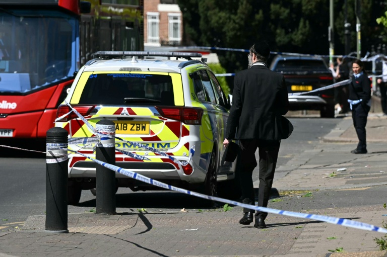 London police probe 'terror' incident after two Jewish men stabbed
