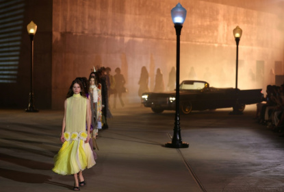 Models walk the runway during the Dior 2027 Cruise collection fashion show at the Los Angeles County Museum of Art - Patrick T. Fallon (AFP)
