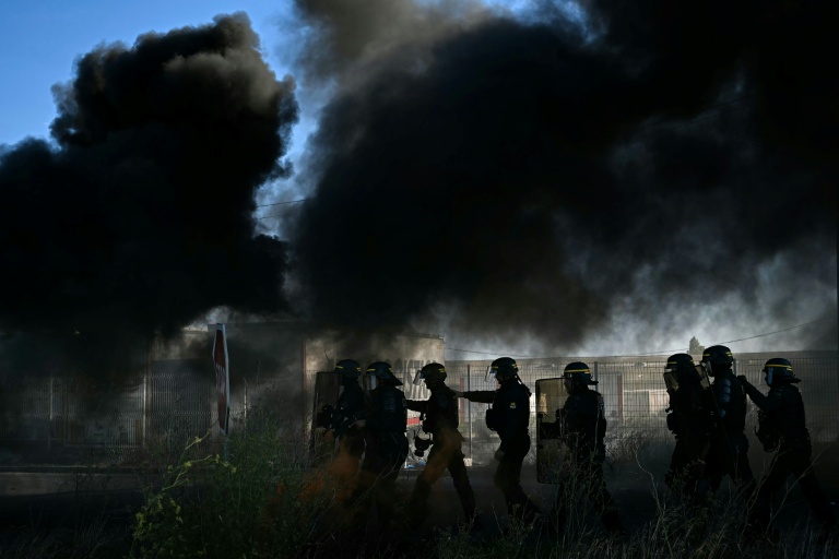 Global fuel price demos: a round-up