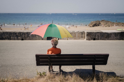 AFP__20260812__HL_BOHIER_3254045__v1__MidRes__FranceIllustrationHeatWaveBeachSaintLu.jpg